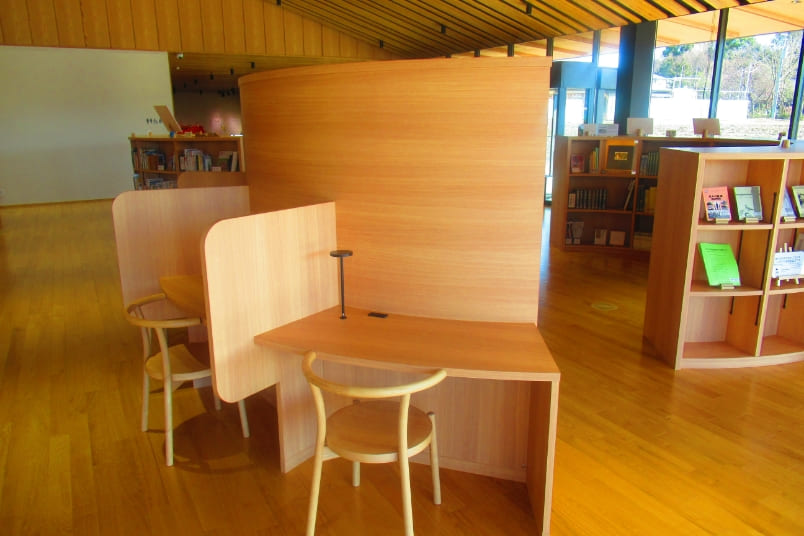 図書室2
